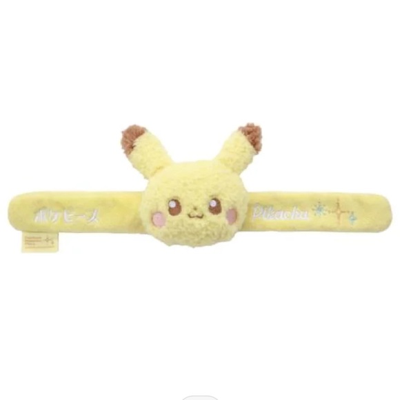 PokePeace Japan Original Pikachu Plush Hugger Collectible Toy Soft Fluffy New - Picture 9 of 15